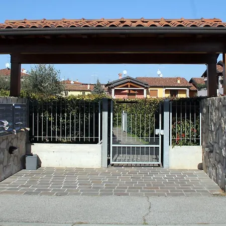 Casa Vacanze Da Riki Peschiera del Garda Exterior photo